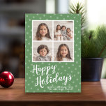 4 Foto Collage Merry kerst Whimsical Polkadot Feestdagenkaart<br><div class="desc">Gebruik vier vierkante foto met het onderwerp in het midden. Maak een unieke en trendy Happy groet met een leuk patroon op de rug. Als u om het even wat rond moet bewegen,  klik op de aanpassingsknoop om veranderingen aan te brengen.</div>