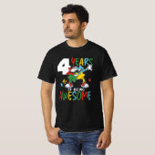 4 jaar oude geboorte jongen of meisjesautisme t-shirt (Voorkant volledig)