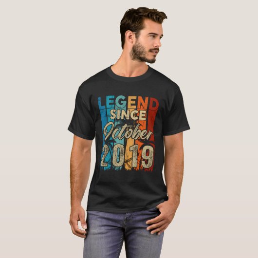 4 jaar oude geschenken 4e verjaardag jongen legend t-shirt (Voorkant volledig)