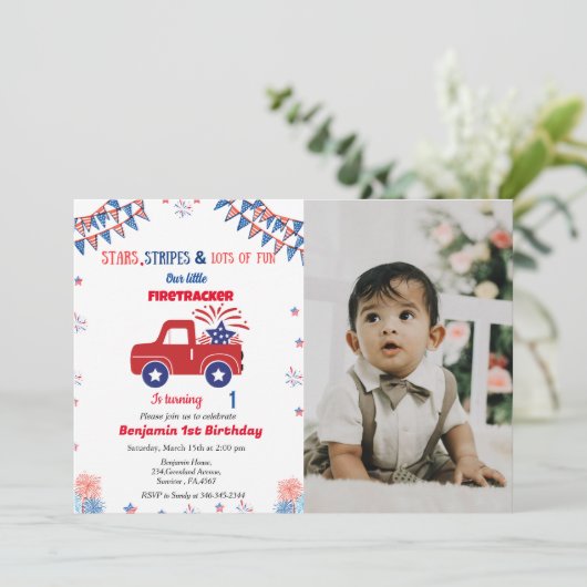 4 juli 1 Verjaardag Rood & Blauw Firetracker Kaart (Staand voorkant)