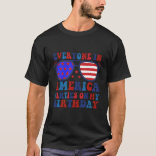 4 juli 2023 Iedereen in Amerika taart op mijn T-shirt