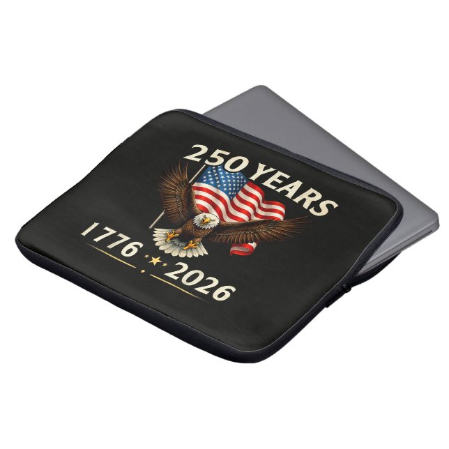 4 juli Amerika VS Patriottische Adelaar  Laptop Sleeve (Voorkant top)