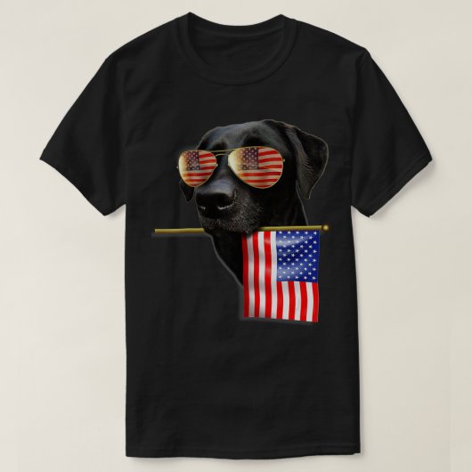 4 juli Fun American Flag Labrador Hondenliefhebber T-shirt (Design voorkant)