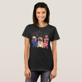 4 juli hond drie pug honden Cool Amerikaanse vlag T-shirt (Voorkant volledig)
