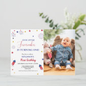 4 juli Kleine Firecracker 1e Verjaardag Kaart (Staand voorkant)