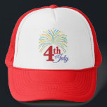 4 juli met kleurrijk vuurwerk trucker pet<br><div class="desc">Dit pet is voorzien van en spray van kleurrijk vuurwerk en rood & blauw tekst die luidt: 4 juli</div>