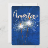 4 juli Party Sparkler op Blue Invitation Kaart (Voorkant)