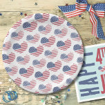 4 juli Patriottische Partij Amerikaanse vlag Papieren Bordje<br><div class="desc">Schattigee Patriottische Amerikaanse Vlag Rustieke Hart Patroon Papier Borden! Beschikt over een patroon van rustieke of verontrustend uitziende Amerikaanse Flag harten om een leuk rood,  wit en blauw afbeelding te maken! Perfect voor 4 juli,  Memorial Day,  Veteranendag en meer!</div>