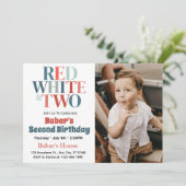 4 juli rood wit en twee jongen 2e verjaardag kaart (Staand voorkant)