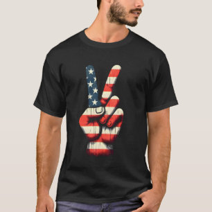 4 juli Vredesteken Hand Amerikaanse vlag Patrioti T-shirt