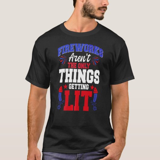 4 juli vuurwerk technicus Amerikaanse vlag Pyro T-shirt (Voorkant)