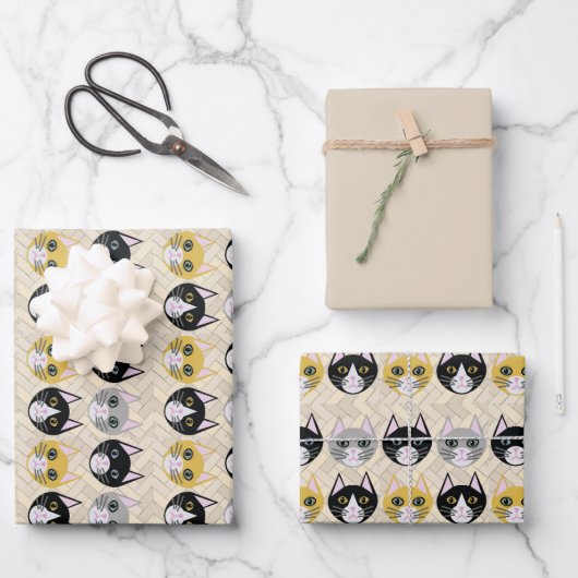 4 katten, visgraat beige inpakpapier vel (Voorkant)