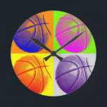 4 Kleuren Pop Art Basketbal Ronde Klok<br><div class="desc">Retro Style Pop Art Afbeeldingen en kunstwerken</div>