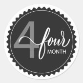 4 maanden Klassieke ronde Sticker (Voorkant)