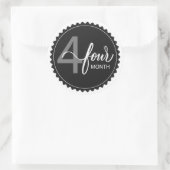 4 maanden Klassieke ronde Sticker (Tas)