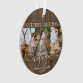 4 Photo First Xmas Engaged Rustic Faux Wood Round Ornament (voorkant)