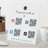 4 Sociale media Qr-code Heart Logo TikTok Facebook Reclamebord Met Voetstuk (Insitu)