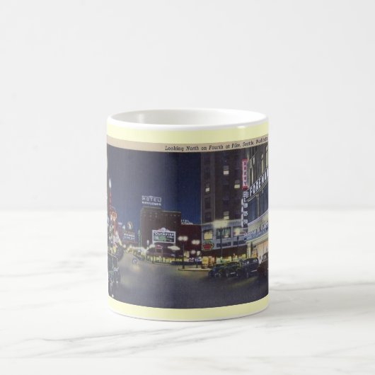 4de en Pike, Seattle, Washington  Koffiemok (Center)