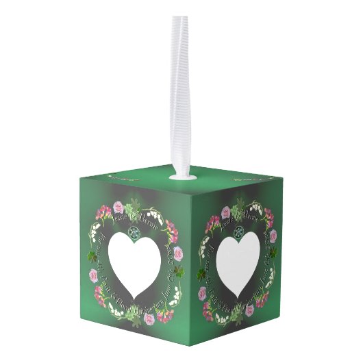 4e Fruit & Floral Jubileum Cube Ornament (Achter hoekig)