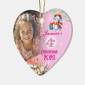 4e Kerstmis Gepersonaliseerde Meisje Foto Hart Gif Keramisch Ornament (Links)