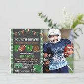 4e verjaardag van het Football van de geboorte Kaart (Staand voorkant)