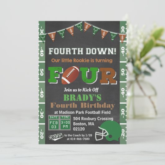 4e verjaardag van het Football van de geboorte Kaart (Staand voorkant)