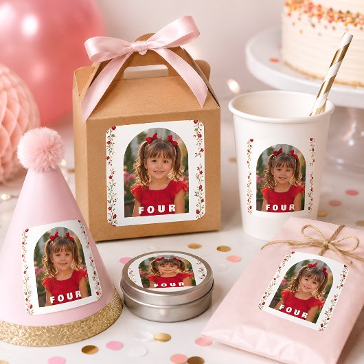 4e verjaardagssticker meisje met foto vierkante sticker