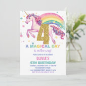 4e verjaardagsuitnodigingen van de eenhoorn kaart (Staand voorkant)