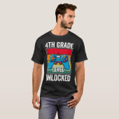 4th Grade Level Unlocked Video Game Back to School T-shirt (Voorkant volledig)
