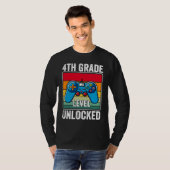 4th Grade Level Unlocked Video Game Back to School T-shirt (Voorkant volledig)