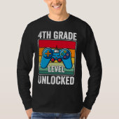 4th Grade Level Unlocked Video Game Back to School T-shirt (Voorkant)