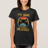 4th Grade Level Unlocked Video Gamer Back To Schoo T-shirt (Voorkant)