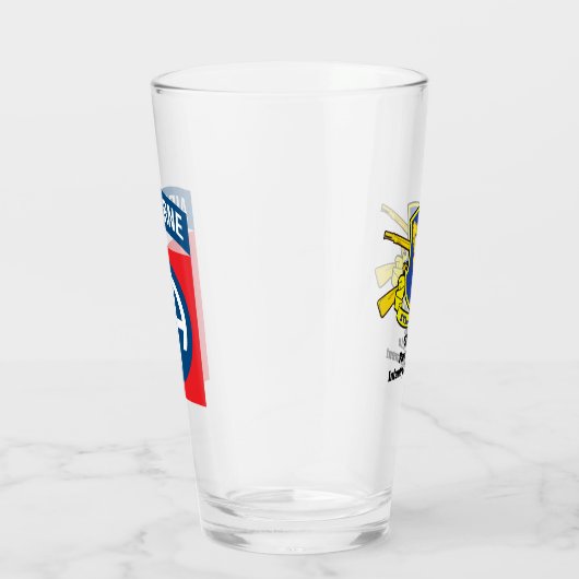 504e PIR 82e luchtverkeersdivisie Beer Glass Glas (Rechts)