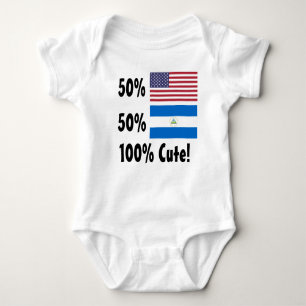 50% Amerikaan 50% Nicaraguan 100% klap Romper