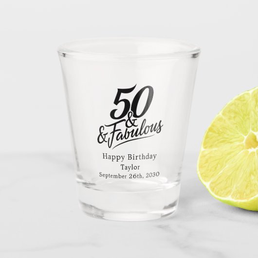 50 and Fabulous Birthday Chic Script Custom Shot Glas (Voorkant)