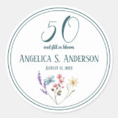 50 and still in Bloom Wildflower Birthday Ronde Sticker (Voorkant)