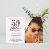 50 en Fabulous 50th Birthday Invitation Kaart (Staand voorkant)