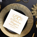 50 en Fabulous 50th Birthday Party Folie Servetten<br><div class="desc">Elegant typografisch ontwerp "50 and Fabulous" 50ste verjaardagsfeestje minimalistisch ontwerp.</div>