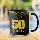 50 en fabulous birthday gouden folie stippen zwart mok<br><div class="desc">"50 en fantastisch." Bezit het en start in 50 met stijl! Deze prachtige, moderne, grafisch faux gouden folie "50" en stippen op zwarte 50ste verjaardag gepersonaliseerde koffie mok zal helpen maken haar verjaardag speciaal. Overeenkomende en coördinerende uitnodigingen, enveloppen, labels, papieren borden, servetten en andere items zijn ook beschikbaar. Een geweldig...</div>