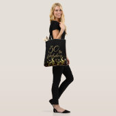 50 en Fabulous Black en Gold Birthday Tote Bag (Op model)