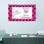 50 en Fabulous Bold Pink met zwarte poolpunten Spandoek (Beurs)