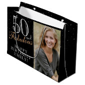 50 en Fabulous Elegant Black 50th Birthday Foto Groot Cadeauzakje (Voorkant Gekanteld)