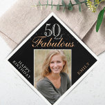 50 en Fabulous Elegant Photo Black 50th Birthday Servet<br><div class="desc">50 en Fabulous Elegant Photo Black 50th Birthday Napkins. Inspirerend 50 en geweldig is in modern wit en golden script op een zwarte achtergrond. Maak je eigen 50ste verjaardagsartikel voor haar. Personaliseer met jouw naam en leeftijdsnummer. Neem om het even welk van uw foto's in de sjabloon op.</div>