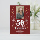 50 en Fabulous Foliage Red 50th Birthday Foto Kaart (Staand voorkant)