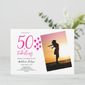 50 en Fabulous Foto Roze Harten 50e verjaardag Kaart (Staand voorkant)