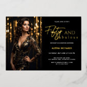 50 en Fabulous Foto Zwart Goud Folie Uitnodiging (Voorkant)