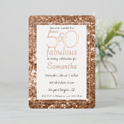 50 en Fabulous Glam Roze Gouden Glitter Verjaardag Folie Uitnodiging (Staand Voorkant)
