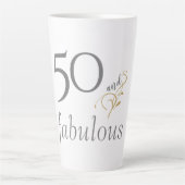 50 en fabulous Grijs & Goud Script 50ste Verjaarda Latte Mok (Voorkant)