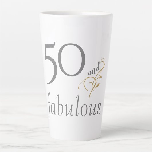 50 en fabulous Grijs & Goud Script 50ste Verjaarda Latte Mok (Voorkant)
