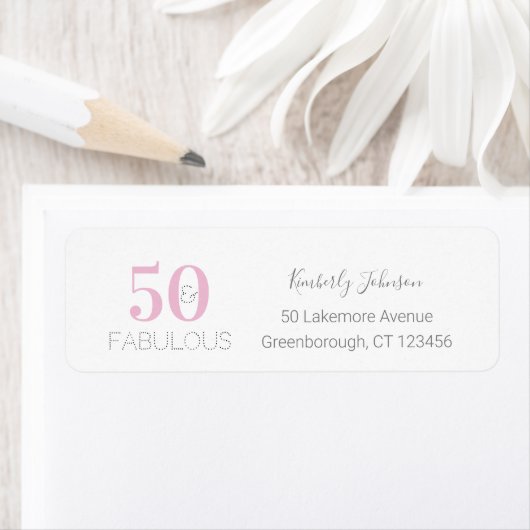 50 en Fabulous Modern Pink Grey Birthday Etiket (Insitu)